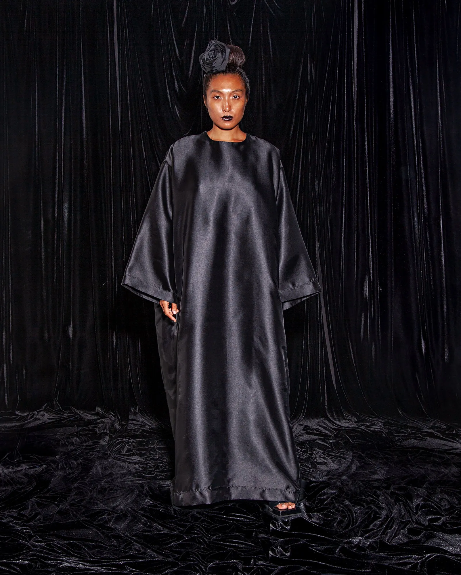 Jubah Pahlawan (Twill Taffeta)