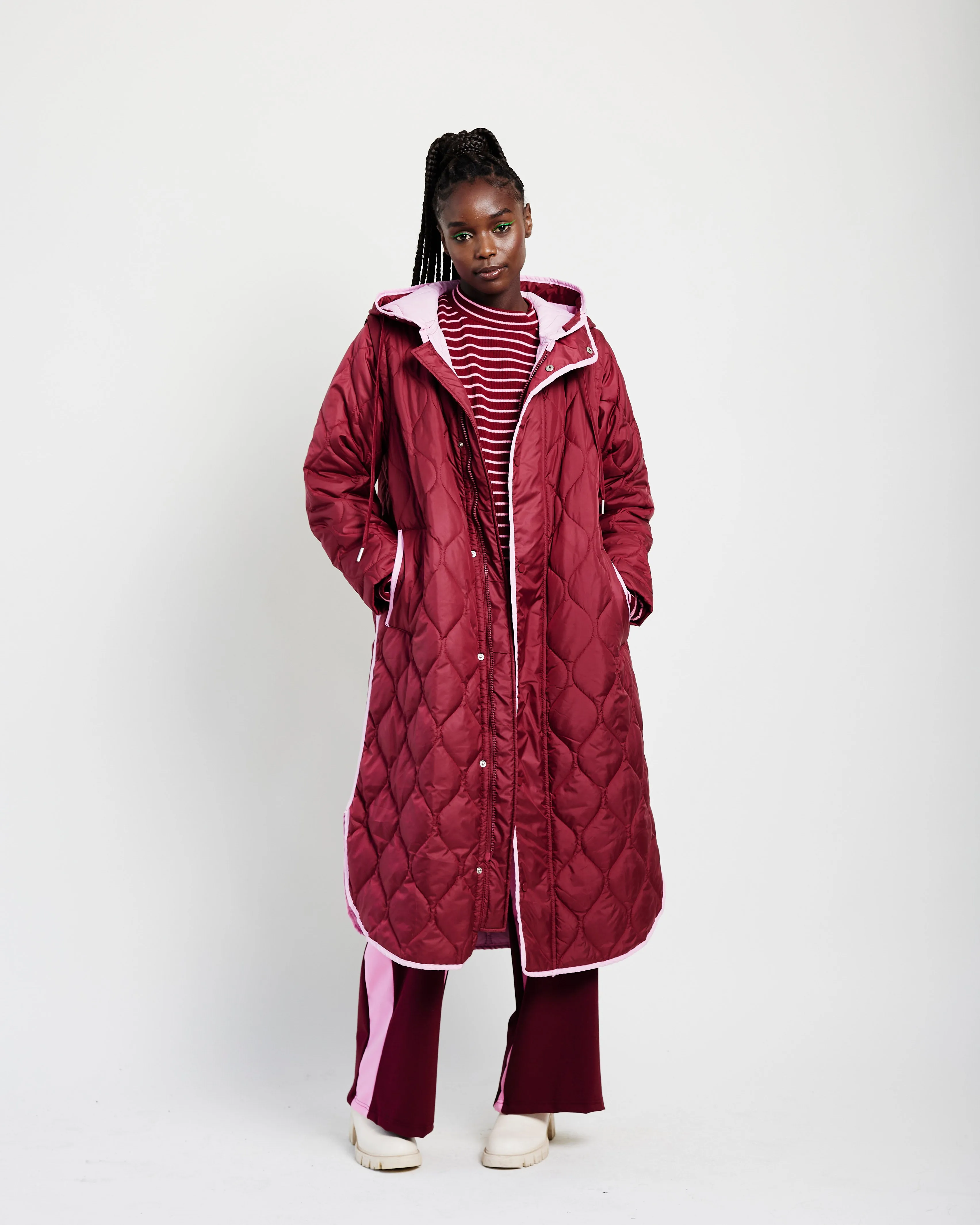 Maxi Puffer Zip Off Sleeves in Burgundy/Pink