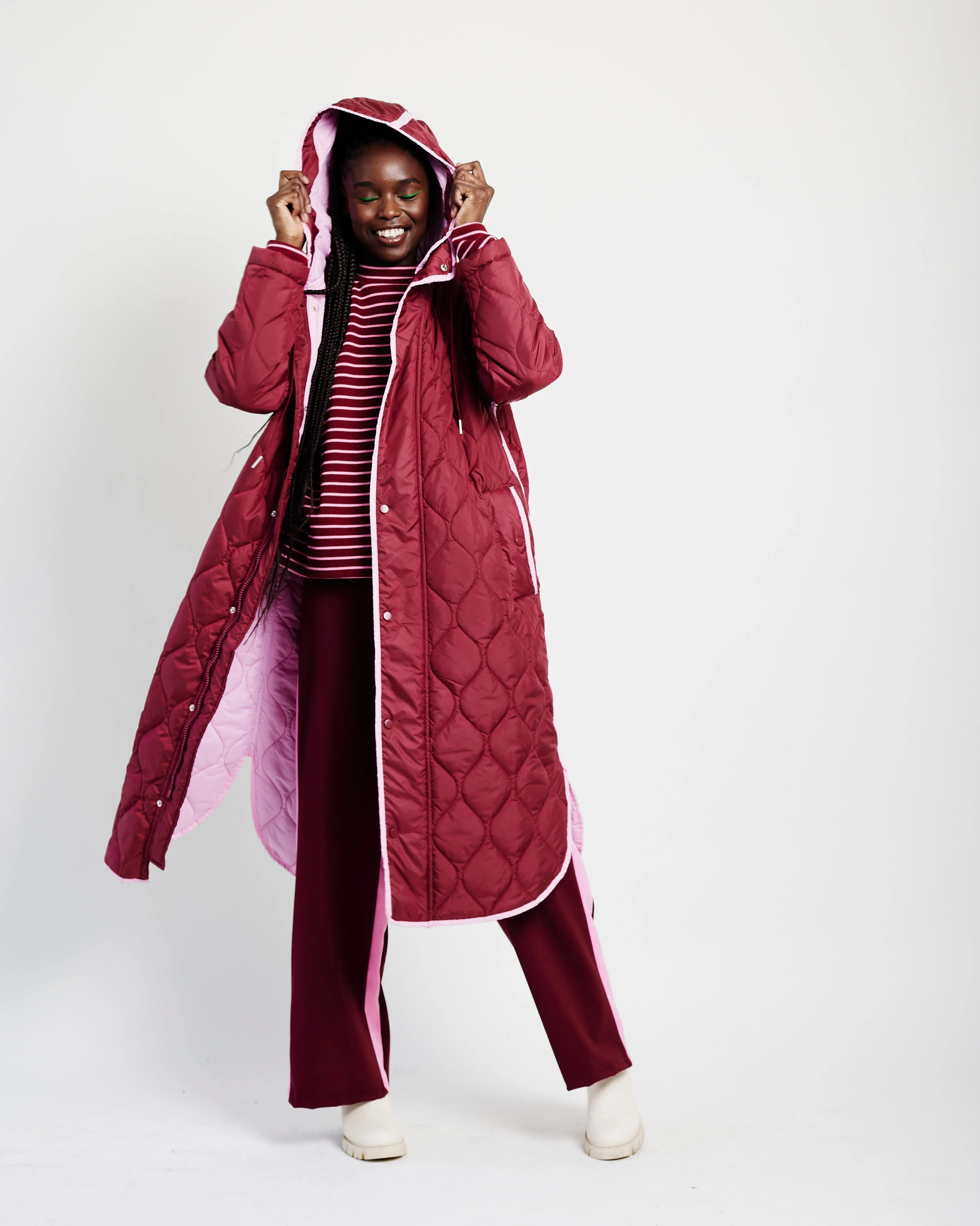 Maxi Puffer Zip Off Sleeves in Burgundy/Pink