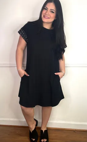 Pearls & Stone Short Sleeve Dress