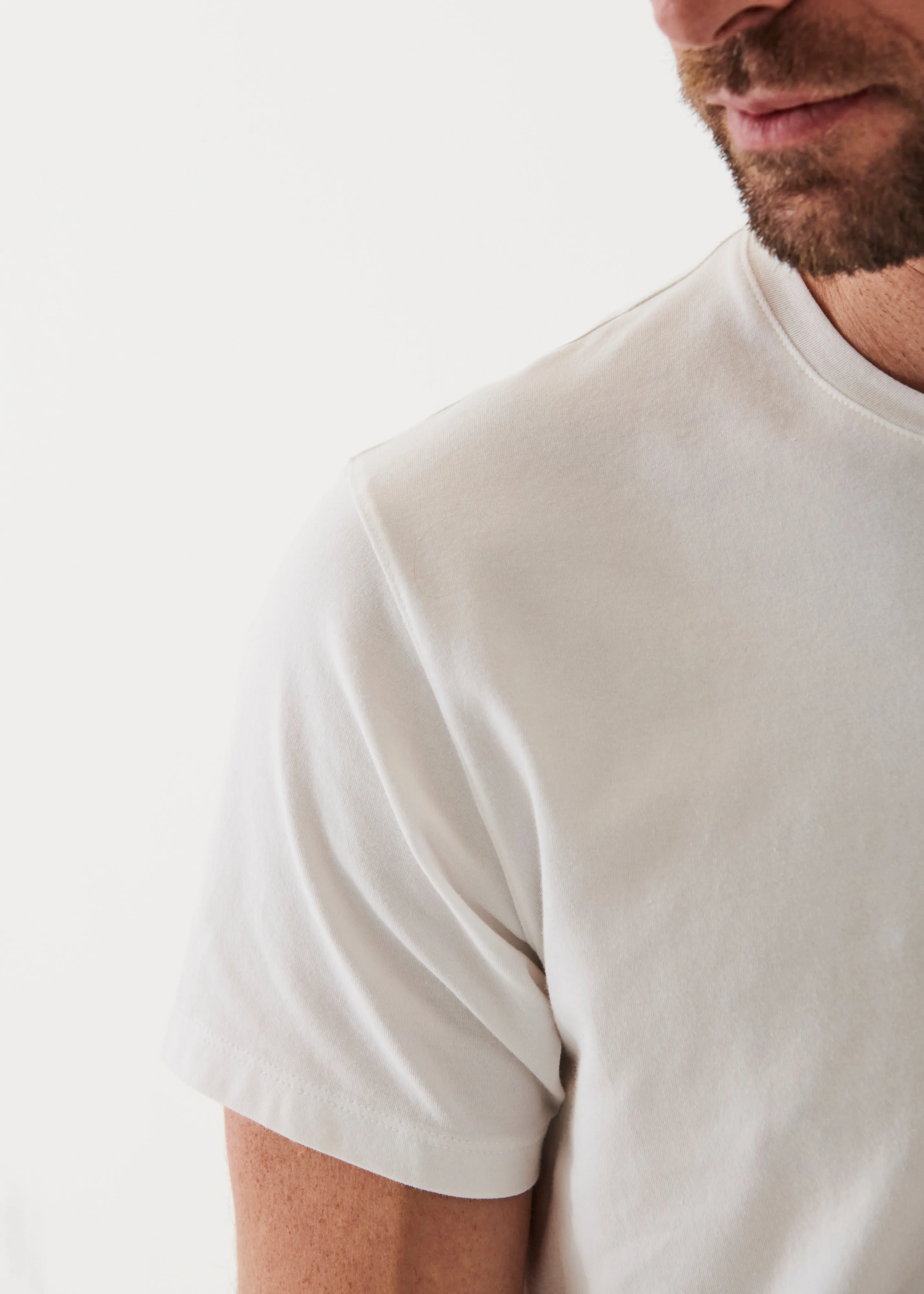 PIMA COTTON STRETCH POCKET T-SHIRT