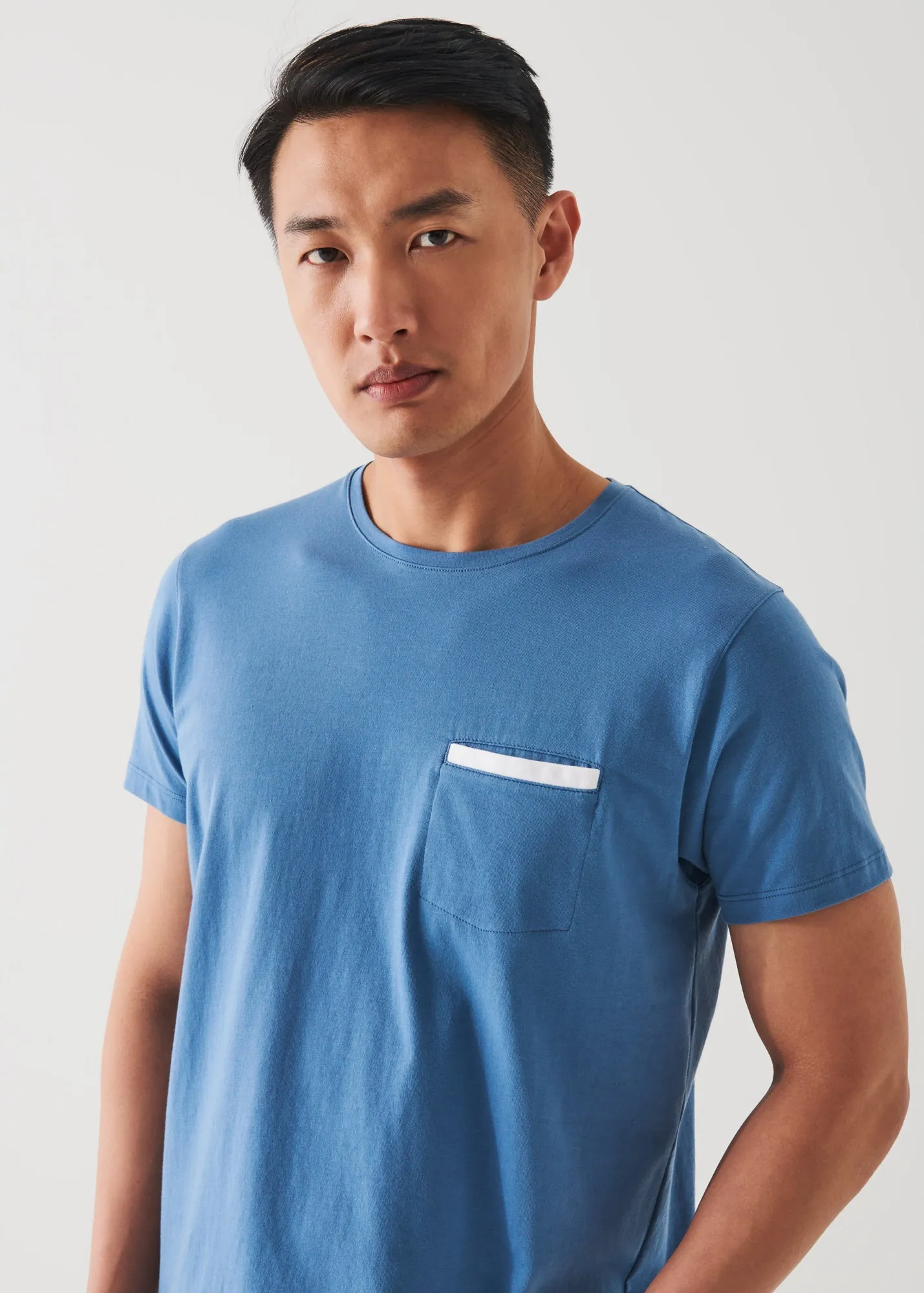 PIMA COTTON STRETCH POCKET T-SHIRT