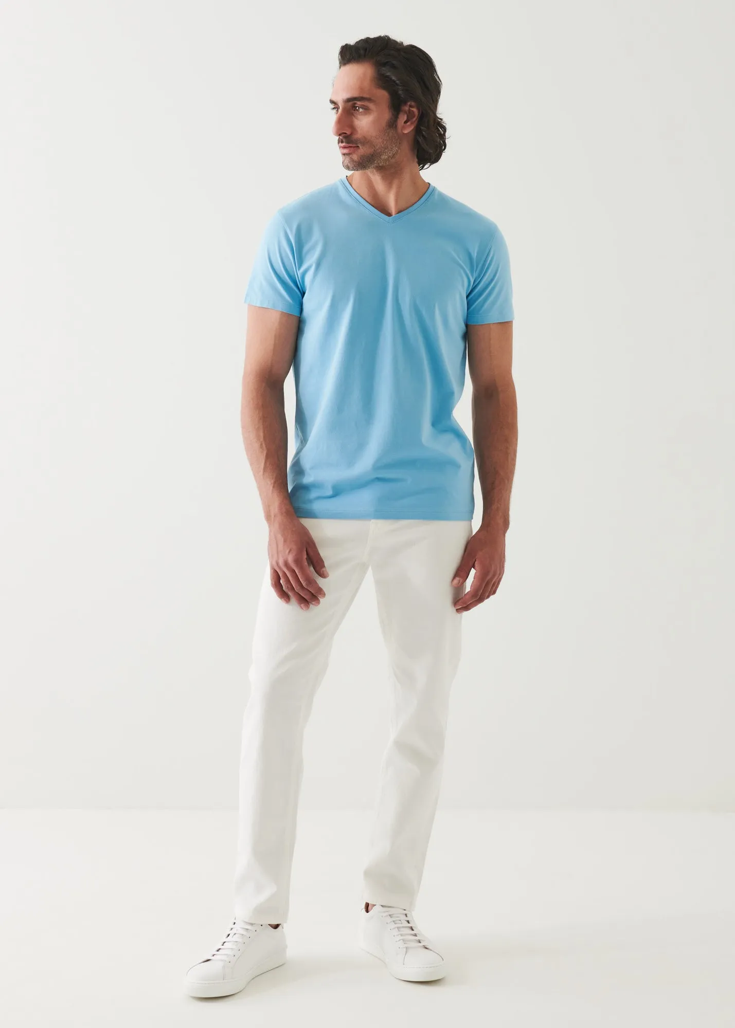 PIMA COTTON STRETCH V-NECK T-SHIRT