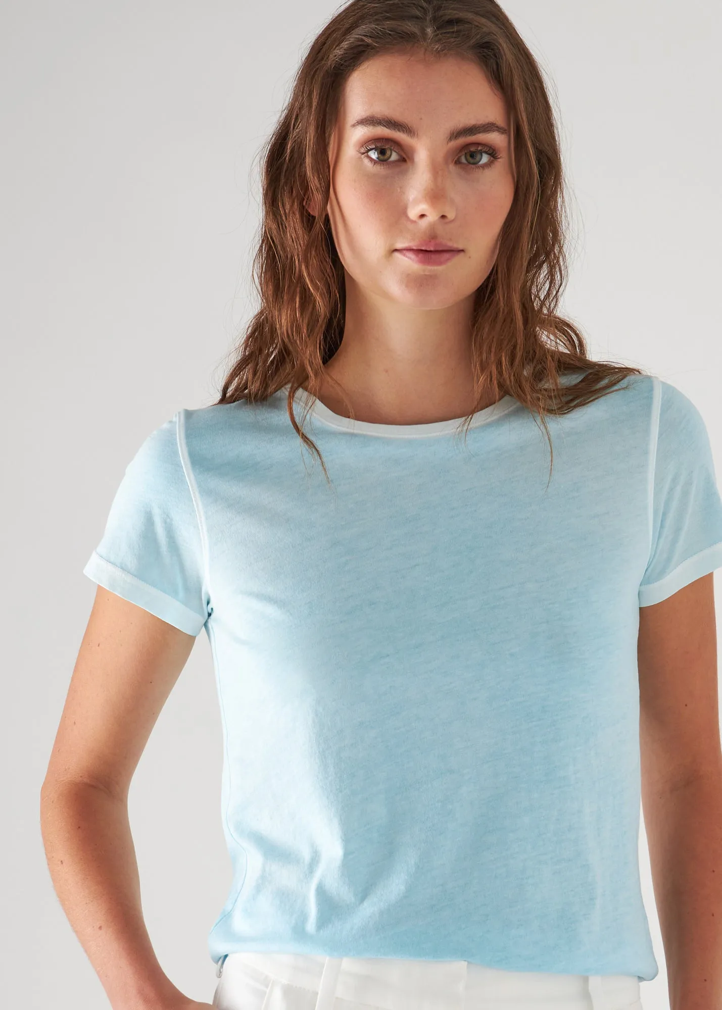 REVERSE SPRAY LIGHTWEIGHT PIMA COTTON T-SHIRT