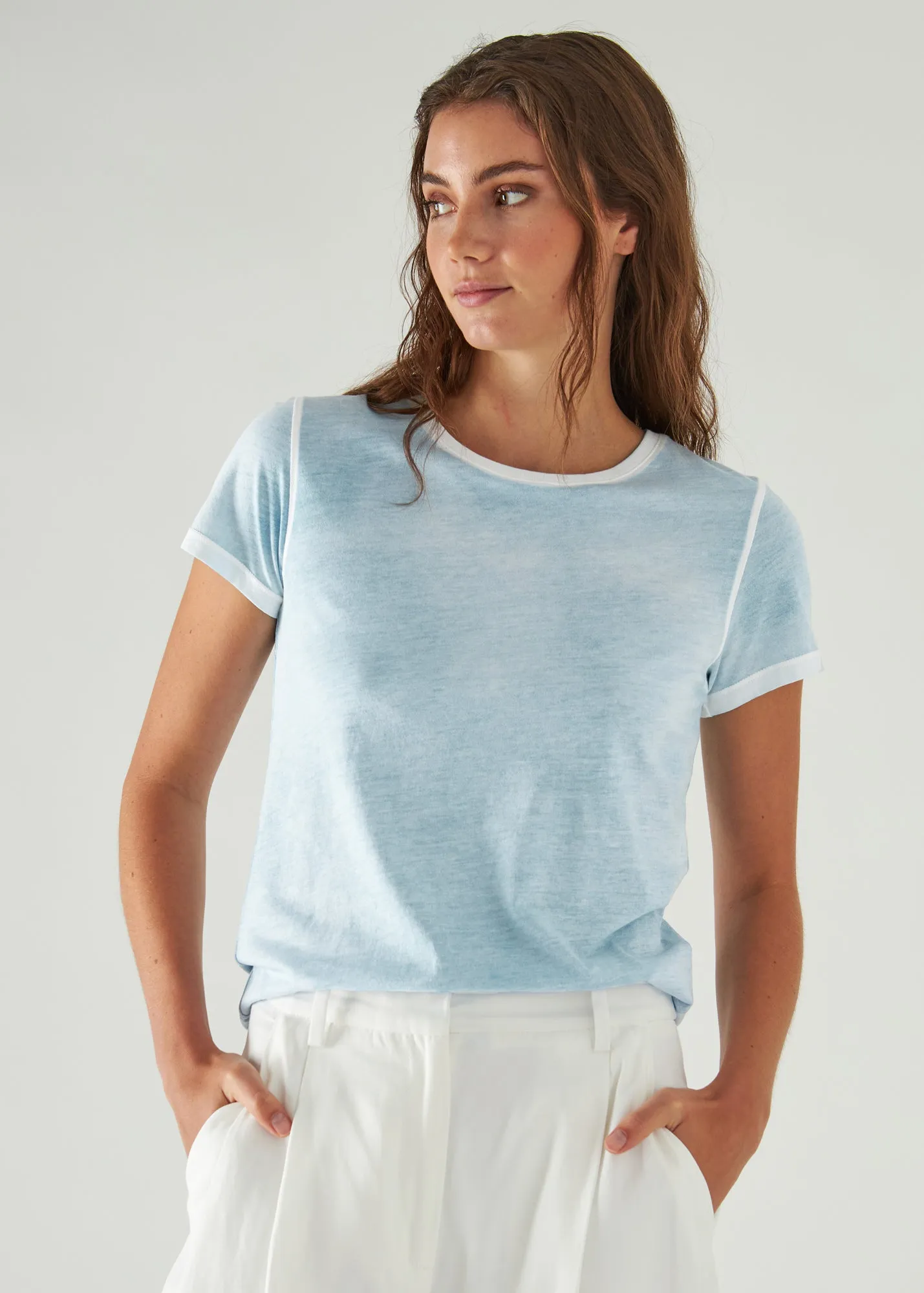 REVERSE SPRAY LIGHTWEIGHT PIMA COTTON T-SHIRT