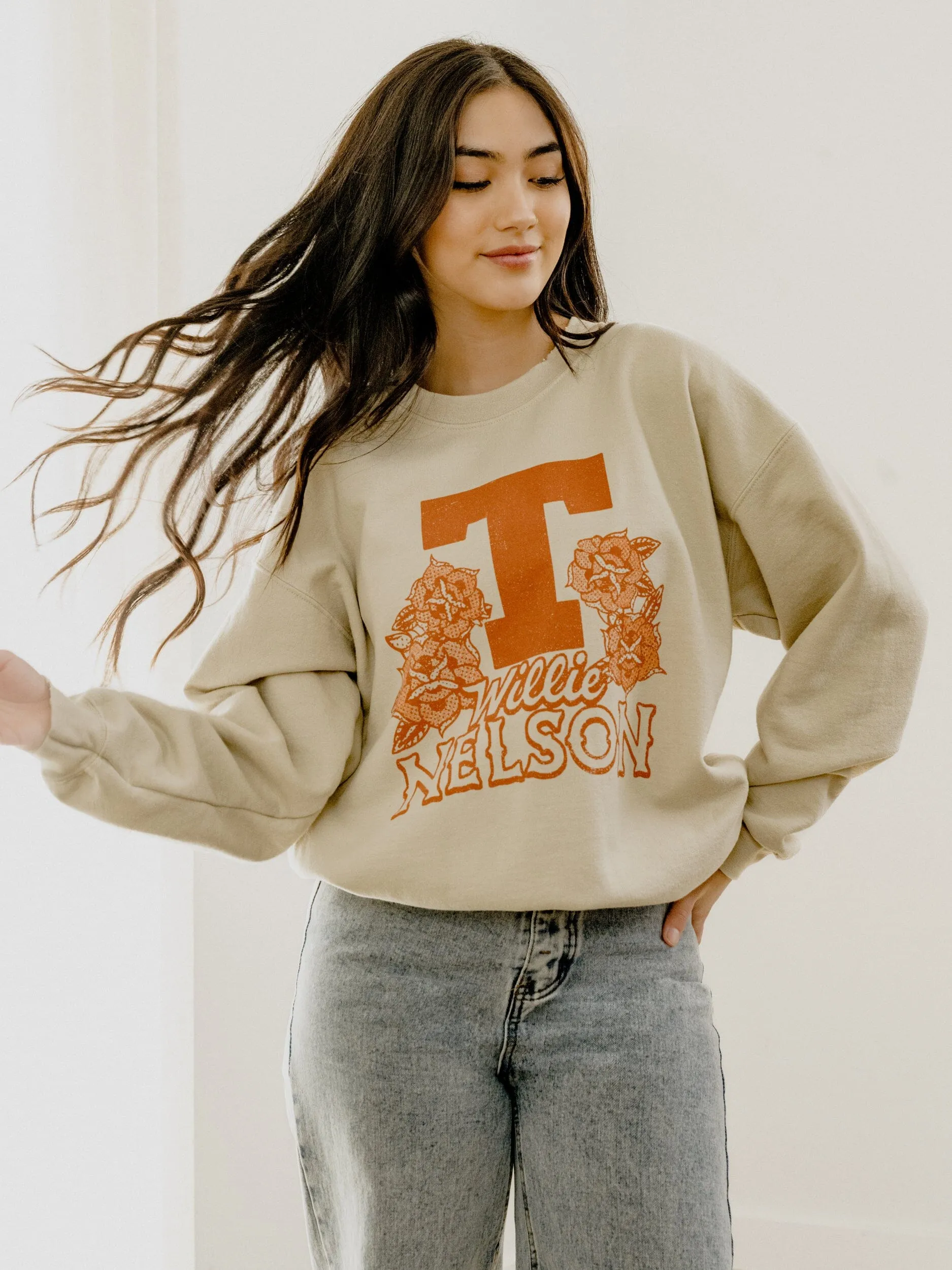 Willie Nelson UT Flowers Sand Thrifted Sweatshirt